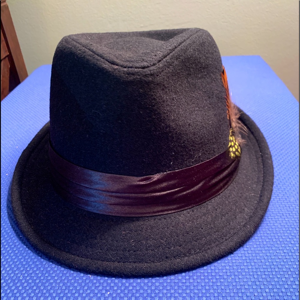 Black wool hat
